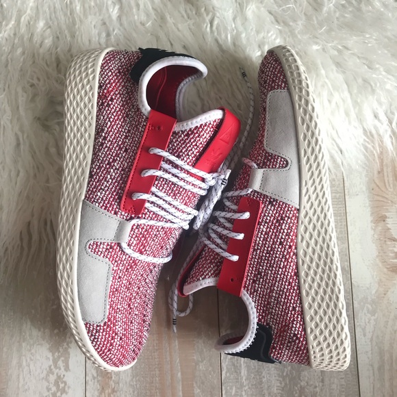 NWT Adidas Solar HU Tennis V2 Women’s Shoes - Picture 6 of 8